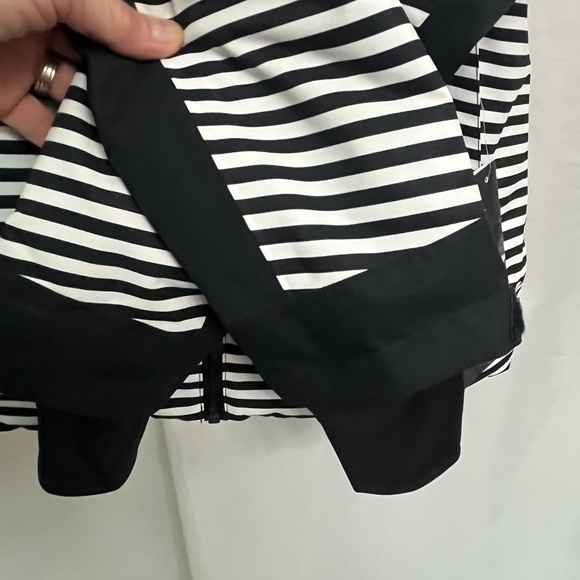 NWT Roxy Dry Flight Jacket - Picture 5 of 16